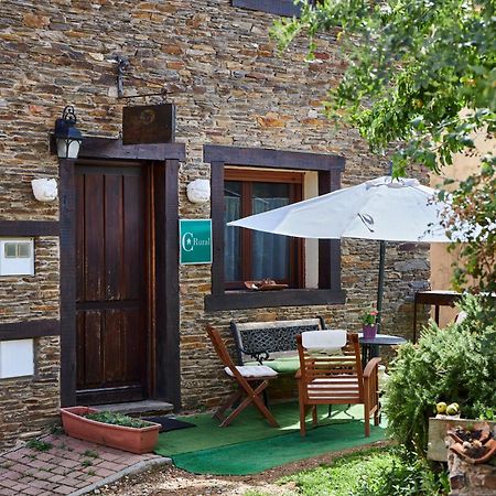 Casa Rural Fuente Del Arca Montejo モンテホ・デ・ラ・シエラ エクステリア 写真