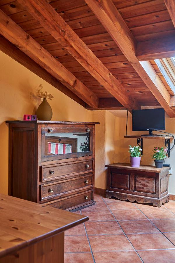 Casa Rural Fuente Del Arca Montejo モンテホ・デ・ラ・シエラ エクステリア 写真