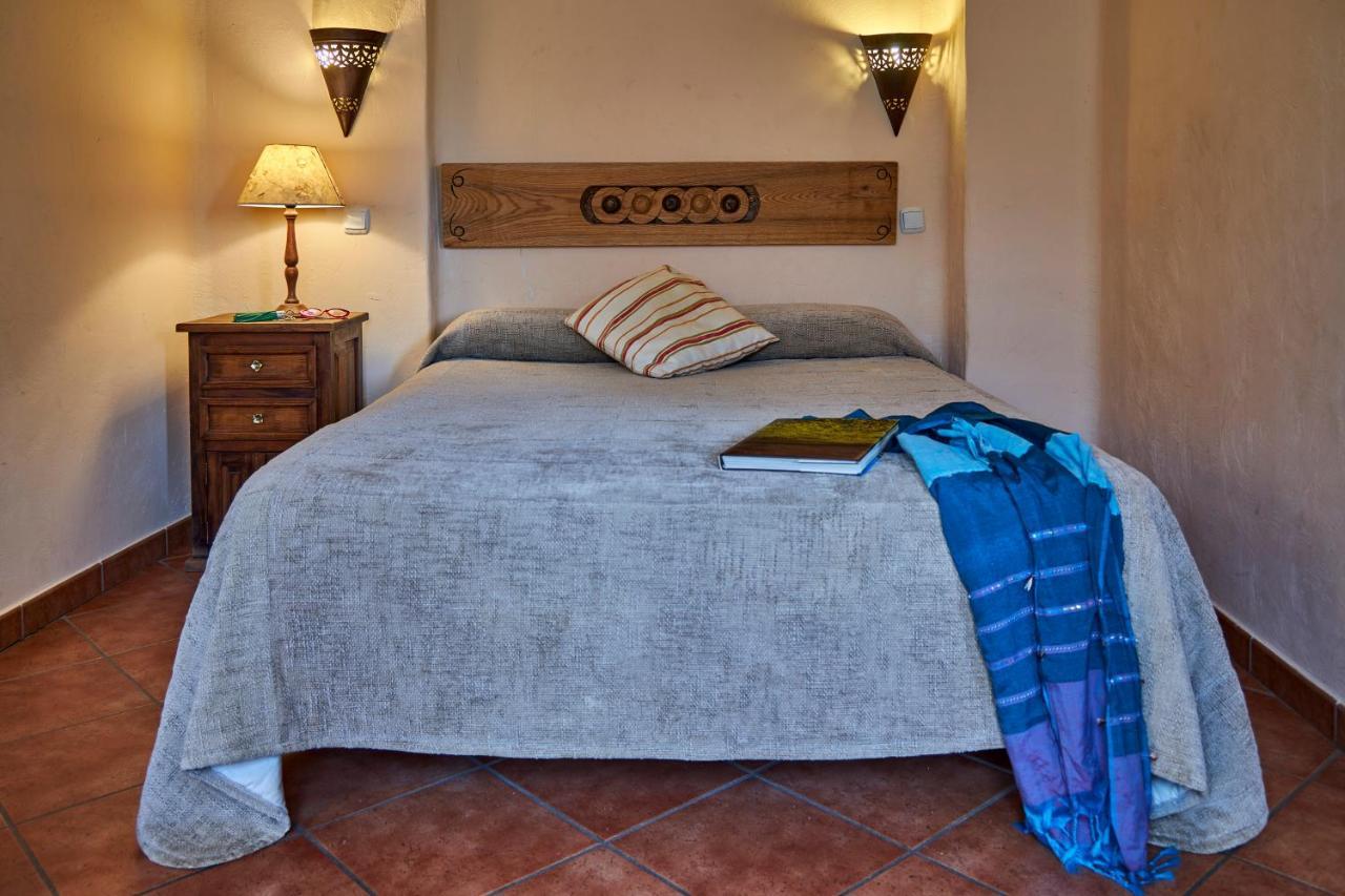 Casa Rural Fuente Del Arca Montejo モンテホ・デ・ラ・シエラ エクステリア 写真