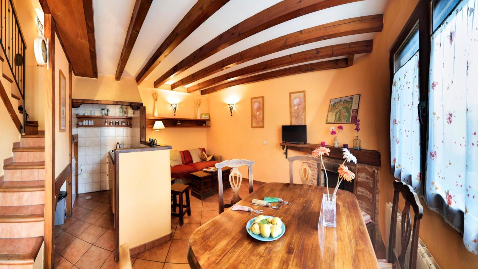 Casa Rural Fuente Del Arca Montejo モンテホ・デ・ラ・シエラ エクステリア 写真